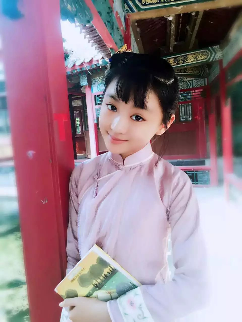娘道大剧热播大女儿盼娣扮演者河南籍童星郝怡霖演绎苦情旅程