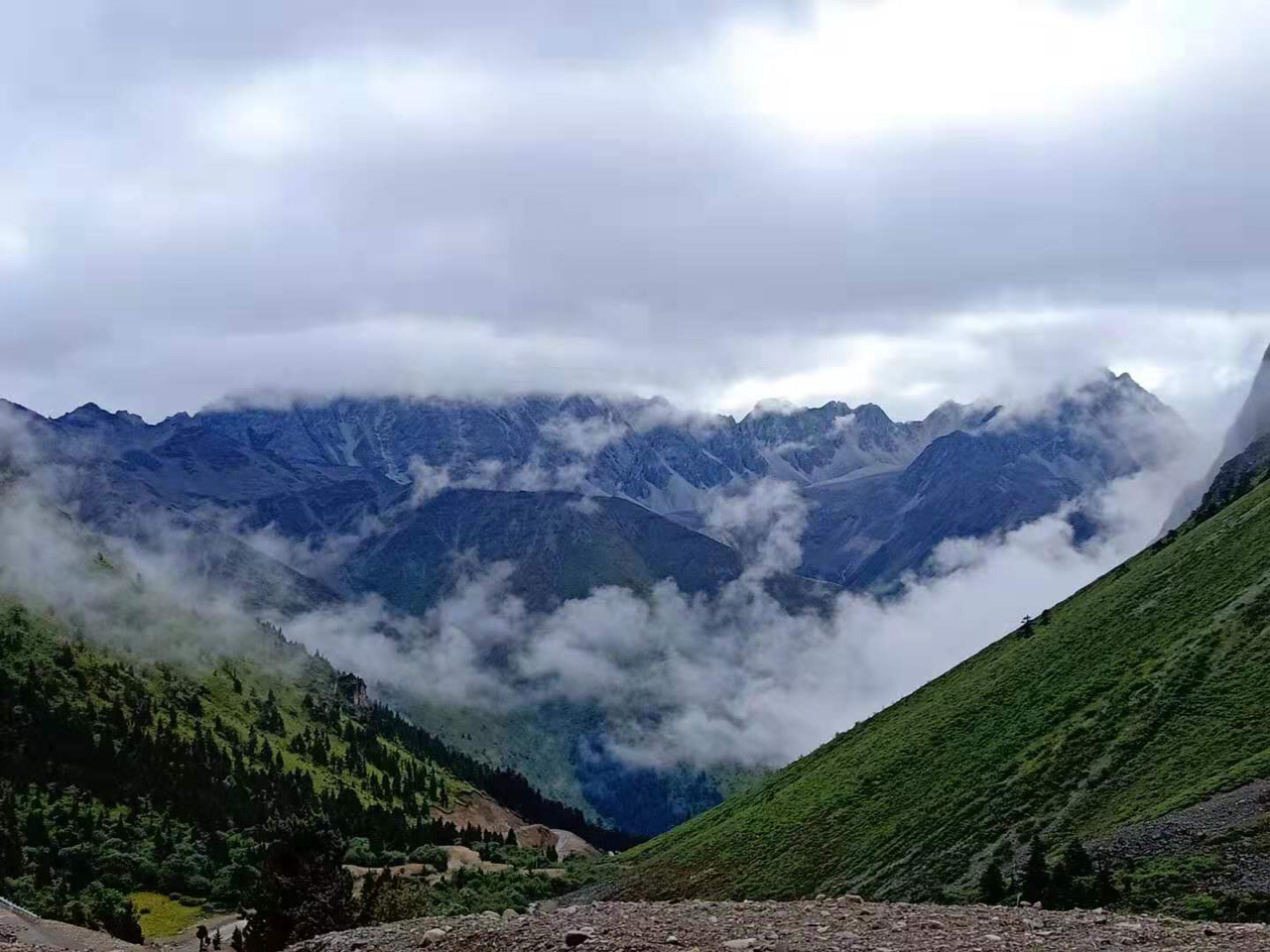 滇藏線旅途風光