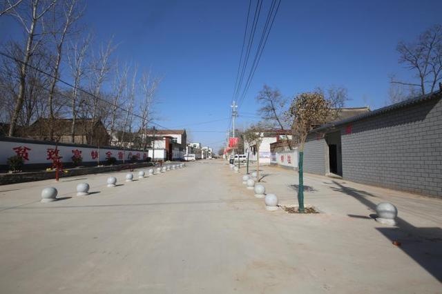 尉氏县岗李乡提站位打造一片艳阳天