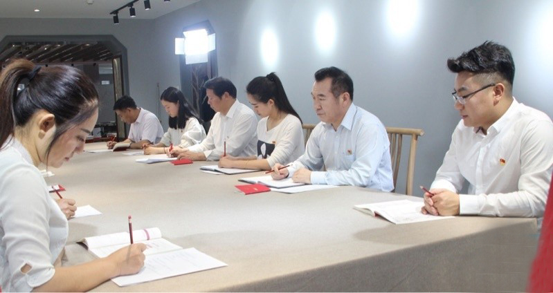 《歌唱祖国》大合唱快闪宣传活动 -大河号-大河网