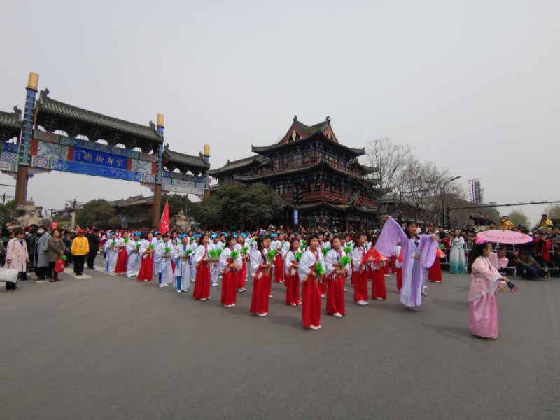 2019年开封人口_2019年4月24日,开封高速支队民警在执勤过程中查获一起小型客车(3)